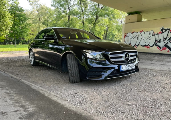 Mercedes-Benz Klasa E cena 139000 przebieg: 189000, rok produkcji 2018 z Oświęcim małe 172